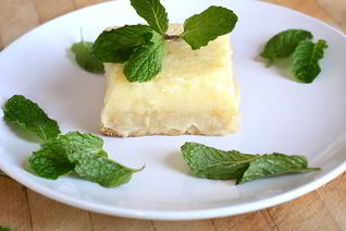 Песочное пирожное с лимонной начинкой