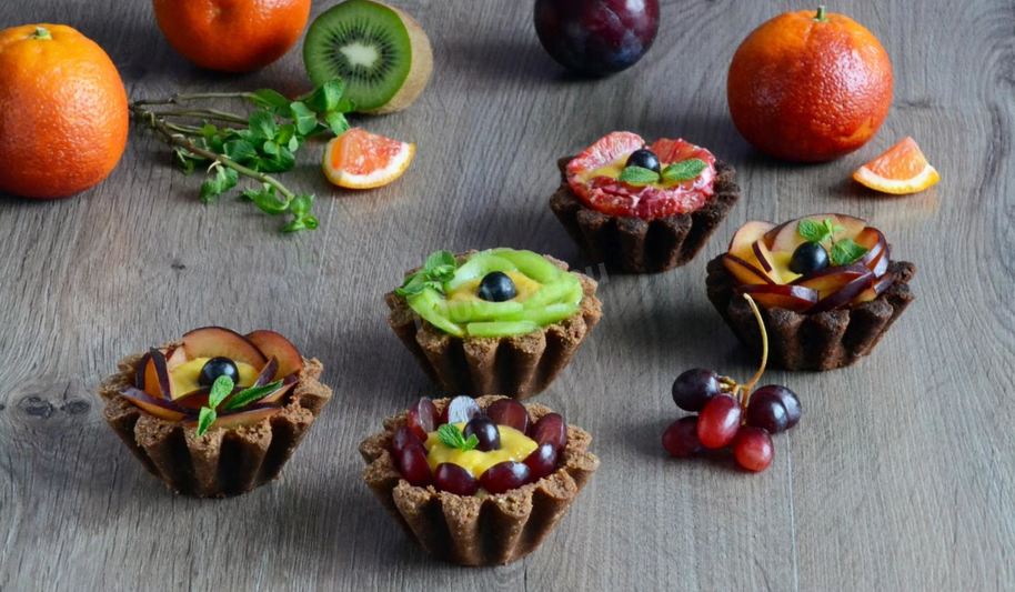 Рецепт песочных корзиночек с фруктами пирожные