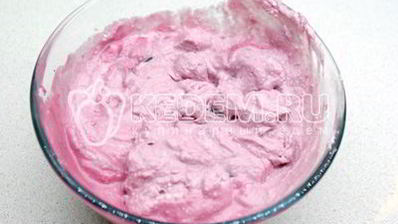 пирожное с вишней