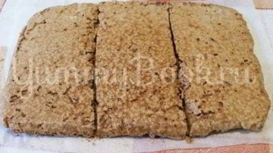 пирожные шоколадное безе с орехами