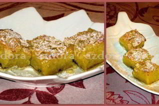 Пирожные со сливой и миндалем