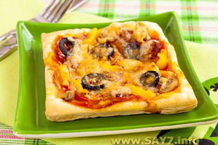 Пицца из слоеного теста