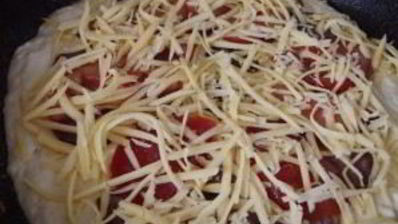 пицца на сковороде без сметаны