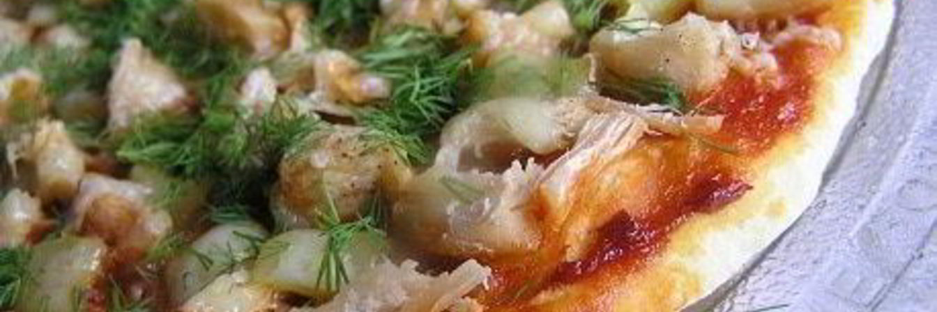 Пицца с курицей и перцем в микроволновке