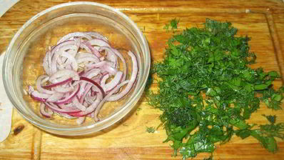 пицца с маринованным мясом