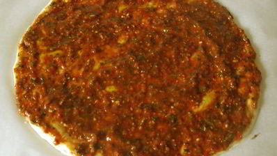 пицца с маринованным мясом