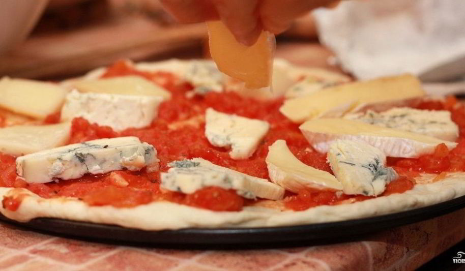 Рецепт пиццы с сыром дор блю