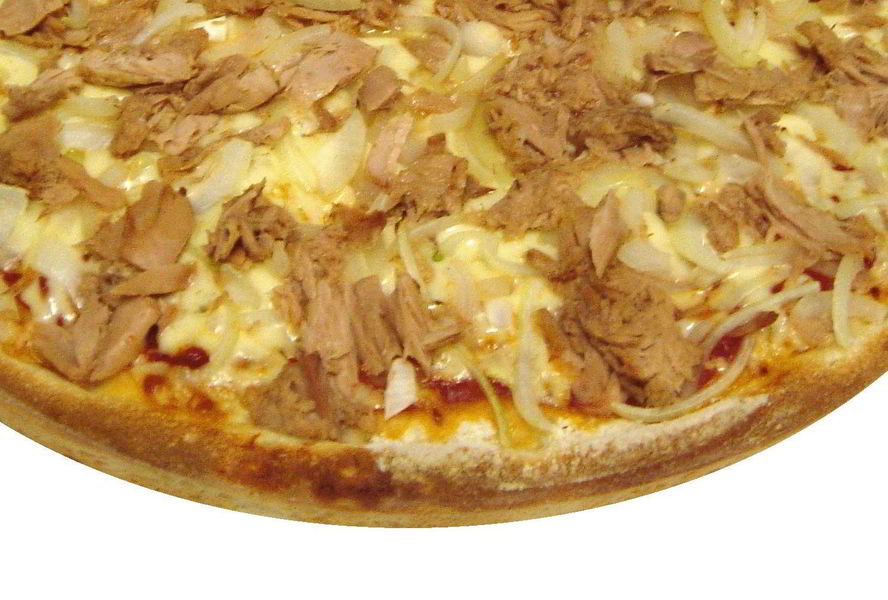 Пицца с тунцом и бочковыми огурцами