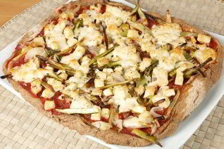 Пицца с тунцом и стручковой фасолью