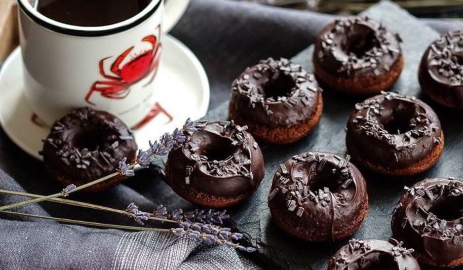 Рецепт шоколадных пончиков
