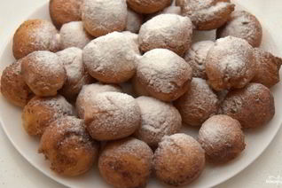 Сырные пончики