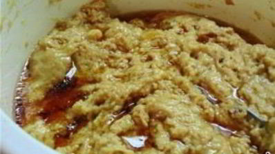 коврижка с орехами и изюмом