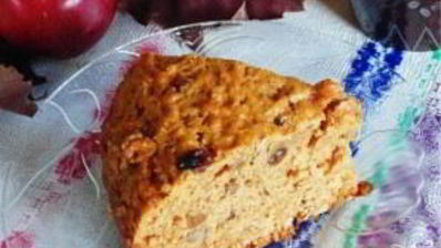 коврижка с орехами и изюмом