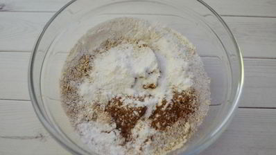 диетическая грушевая шарлотка