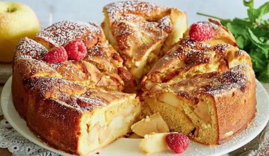 Рецепт домашней шарлотки с яблоками в духовке