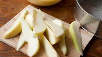 грушевая шарлотка