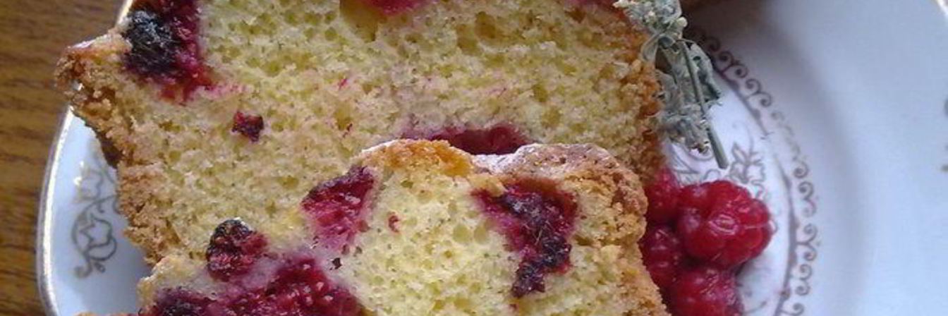 Малиновая шарлотка