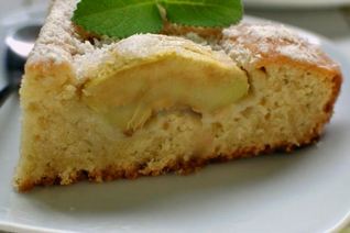 Нежнейшая шарлотка в духовке