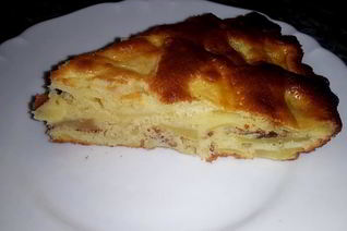 Шарлотка на кефире