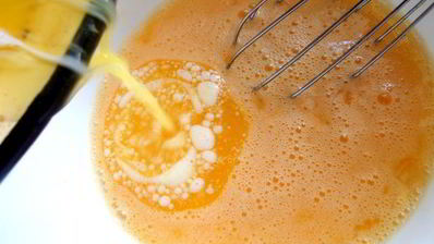 шарлотка с нектаринами