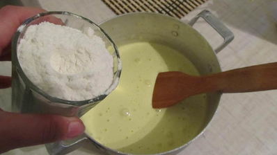 шарлотка с яблоками и грушами