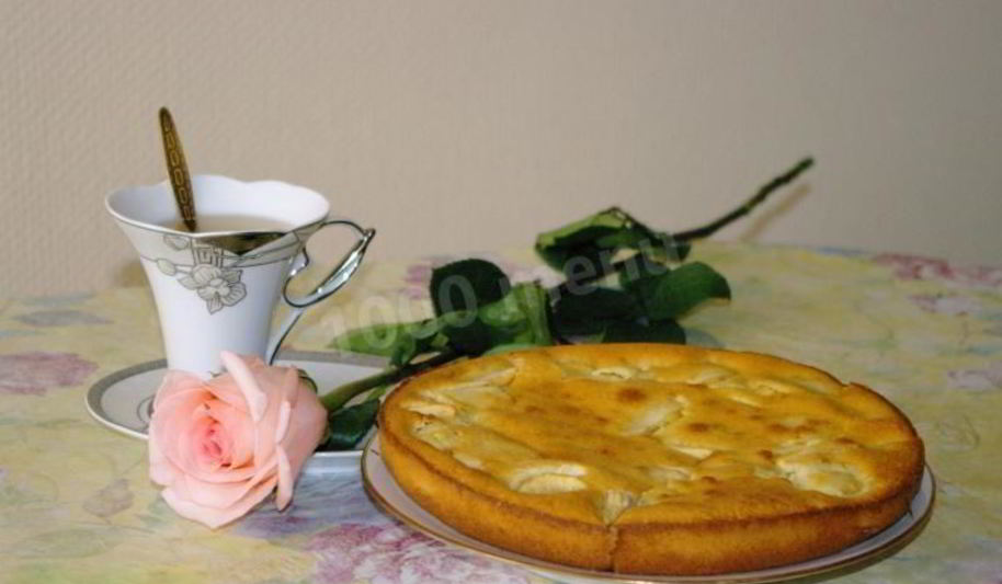 Рецепт шарлотки со сметаной с яблоками