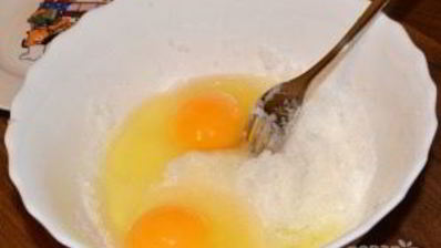 шарлотка в мультиварке