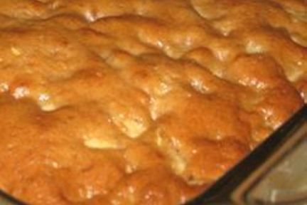 Яблочная шарлотка