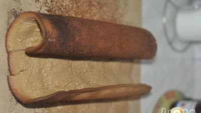 шоколадно-вишневый рулет