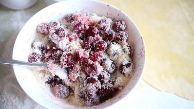 вишневый штрудель