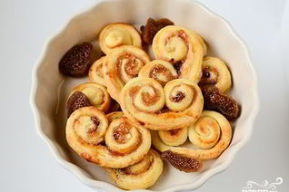 Слойки с джемом