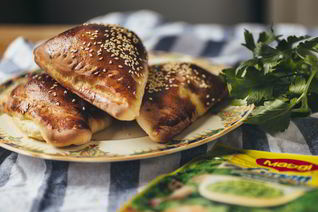 Слойки с фетой и шпинатом