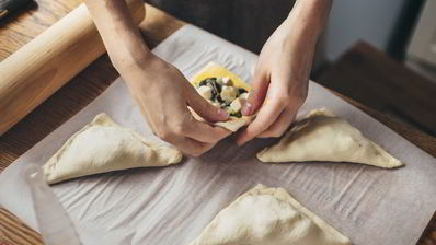 слойки с фетой и шпинатом