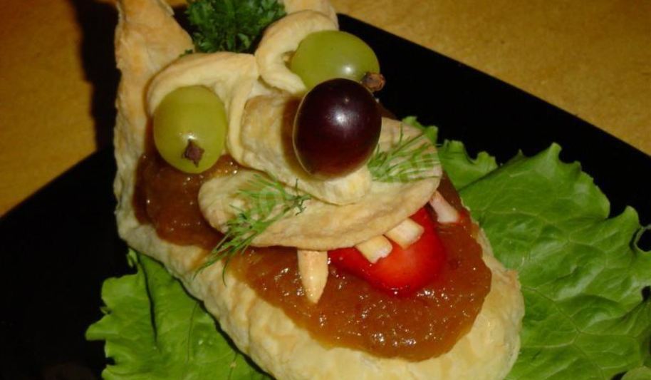 Рецепт слоек с повидлом из слоеного теста добрый волк