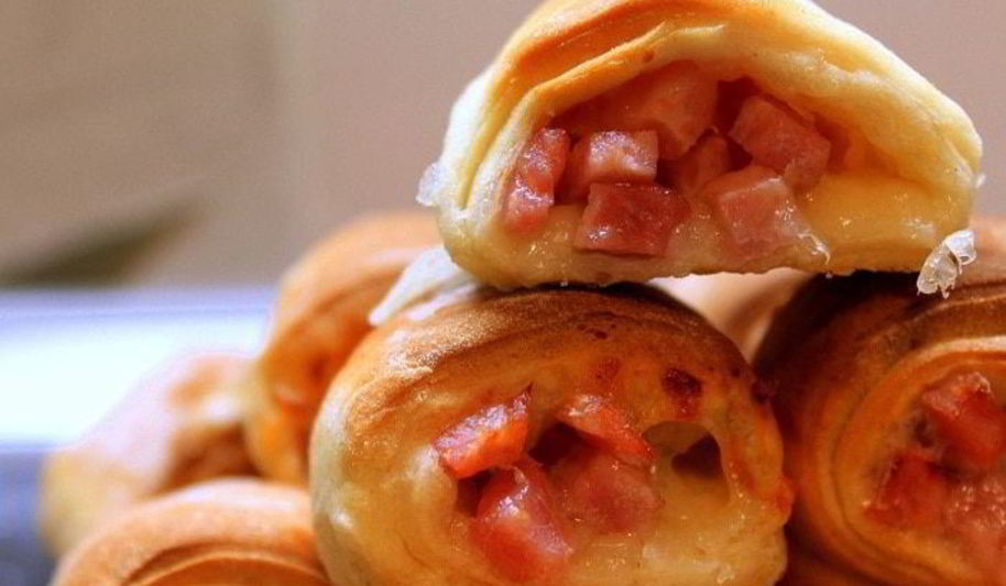 Рецепт слоек с ветчиной и моцареллой