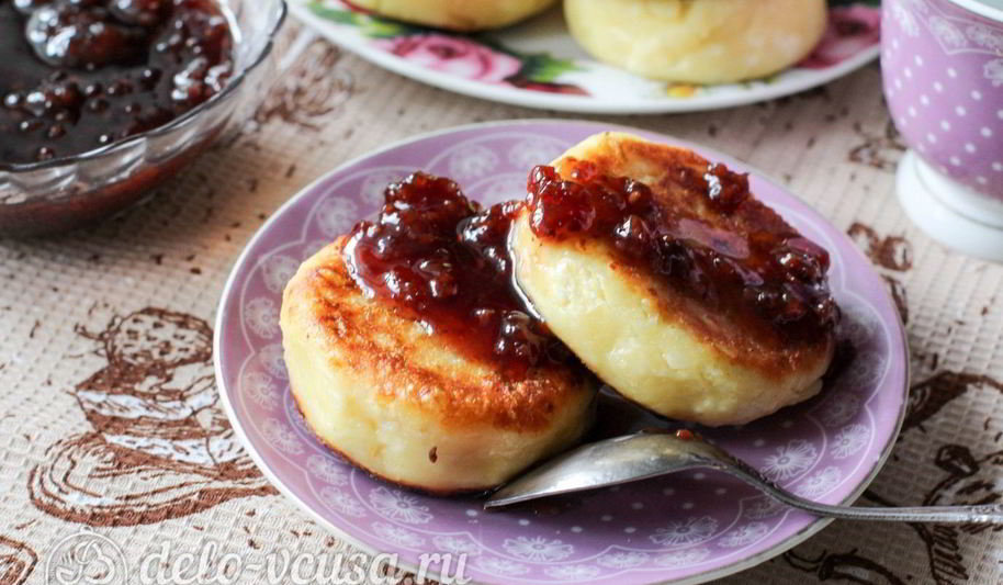 Рецепт пышных сырников на сковороде