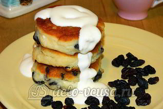 Сырники с изюмом
