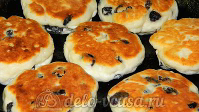 сырники с изюмом
