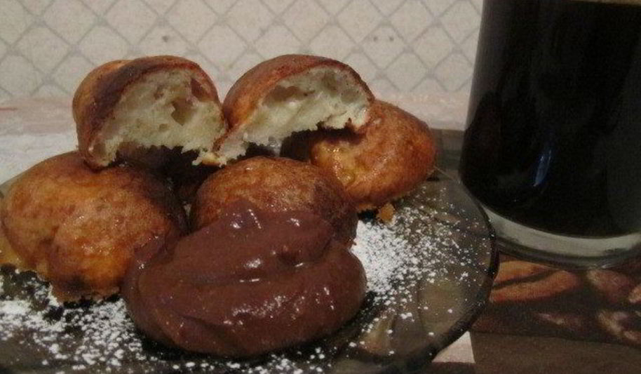 Рецепт творожников банановых с шоколадной помадкой