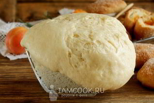 Дрожжевое тесто для пирожков на кефире