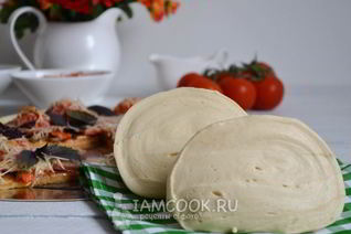 Тонкое тесто для пиццы без дрожжей