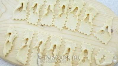 тонкий хрустящий хворост