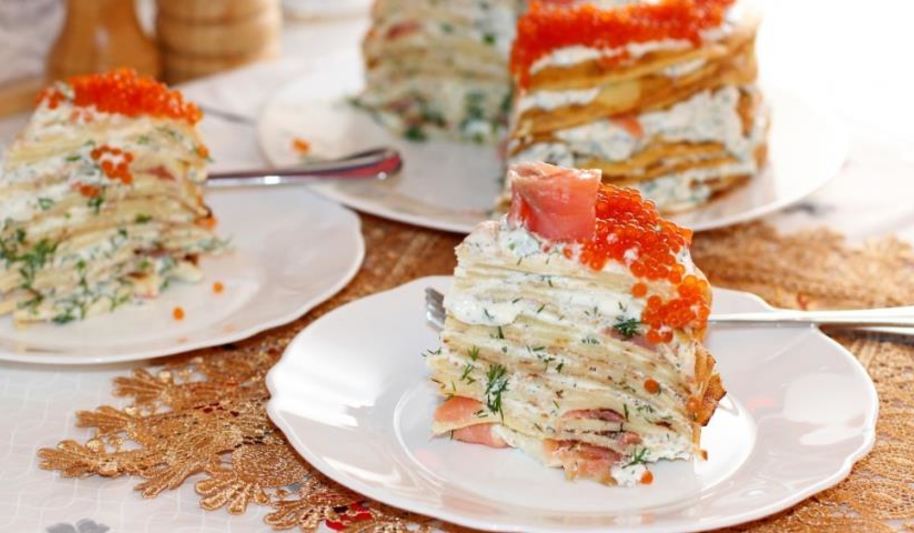 Рецепт блинного торта с семгой и рикоттой