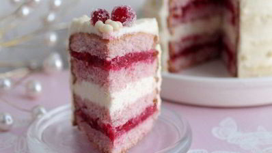 брусничный торт с белым шоколадом