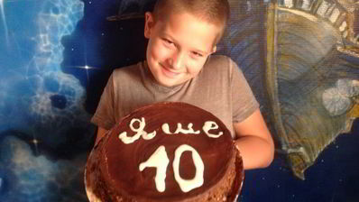 шоколадный торт с ежевикой и малиной