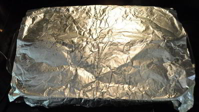 слоеный торт с клубничной начинкой и кремом амаретто