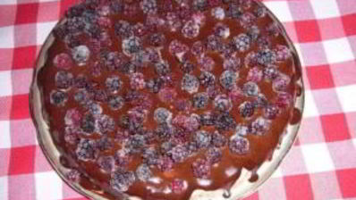 торт без выпечки из печенья и сметаны