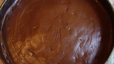 торт малиновый купол с шоколадным крем-муссом