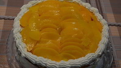 торт сюрприз