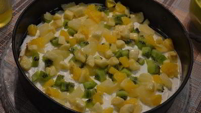 торт сюрприз